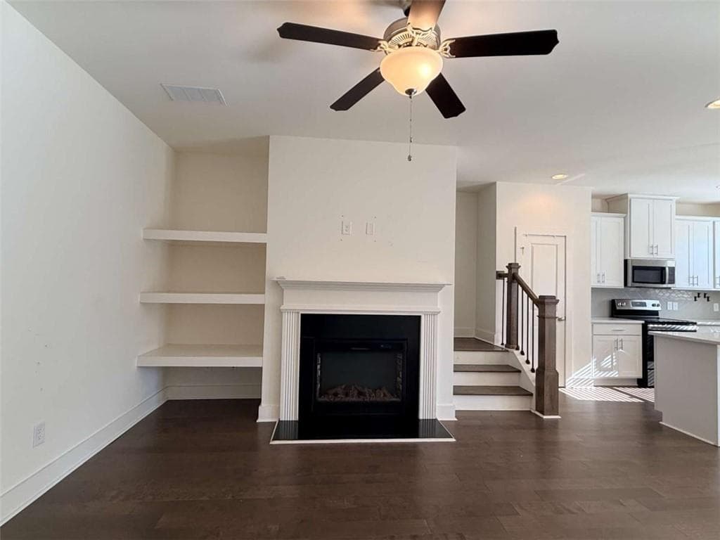 3 bedroom, 3 bathroom, 1,590 sq ft townhouse under contract at 1911 Plainsboro Drive, Stonecrest, GA 30058 — photo 4
