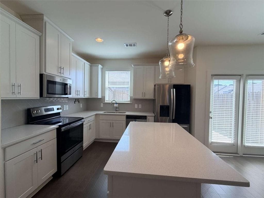 3 bedroom, 3 bathroom, 1,590 sq ft townhouse under contract at 1911 Plainsboro Drive, Stonecrest, GA 30058 — photo 6