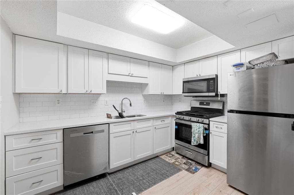 3 bedroom, 3 bathroom, 1,458 sq ft condominium for sale at 3301 Henderson Mill Road R1, Atlanta, GA 30341 — photo 9