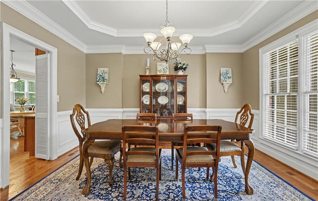 5 bedroom, 5 bathroom, 4,086 sq ft single family residence for sale at 1595 Archmont Circle, Dacula, GA 30019 — photo 7
