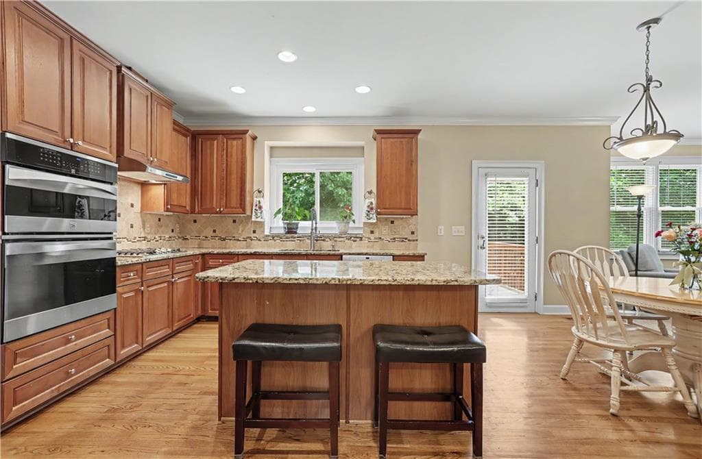 5 bedroom, 5 bathroom, 4,086 sq ft single family residence for sale at 1595 Archmont Circle, Dacula, GA 30019 — photo 9
