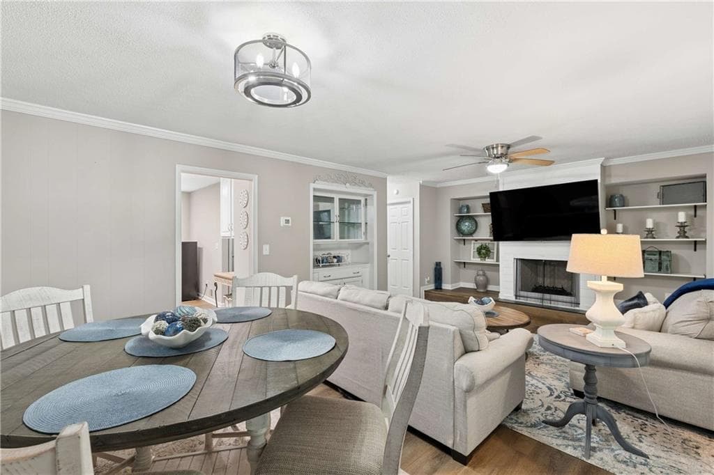 2 bedroom, 2 bathroom, 2,070 sq ft condominium for sale at 6500 Gaines Ferry Road G-1, Flowery Branch, GA 30542 — photo 5