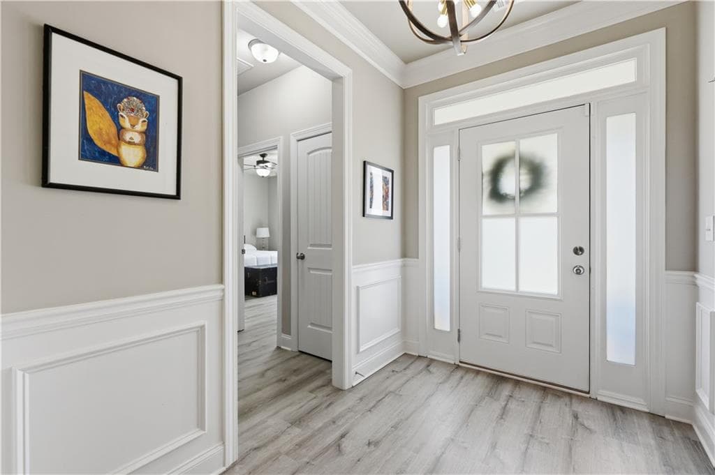 5 bedroom, 4 bathroom, 4,876 sq ft single family residence under contract at 281 Charlotte Drive, Hoschton, GA 30548 — photo 3