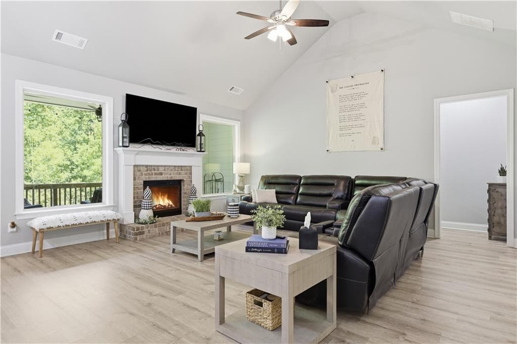 5 bedroom, 4 bathroom, 4,876 sq ft single family residence under contract at 281 Charlotte Drive, Hoschton, GA 30548 — photo 9