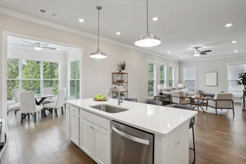 5 bedroom, 3 bathroom single family residence for rent at 1445 Calvert Lane, Johns Creek, GA 30097 for $4,200 a month — photo 8