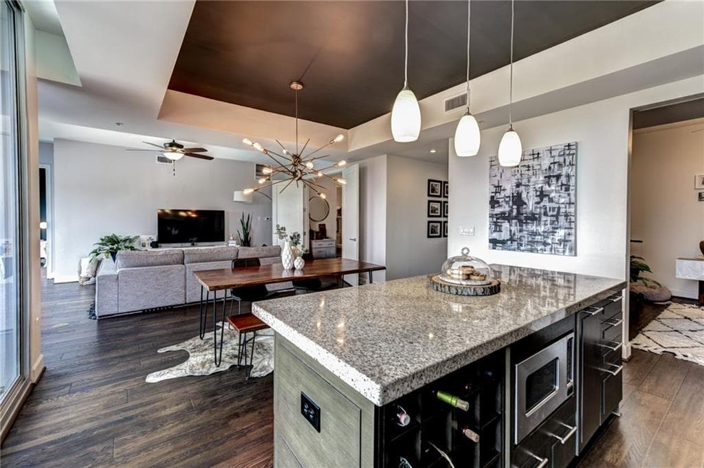 2 bedroom, 3 bathroom, 1,381 sq ft condominium for rent at 1820 Peachtree Street 1003, Atlanta, GA 30309 for $3,800 a month — photo 6