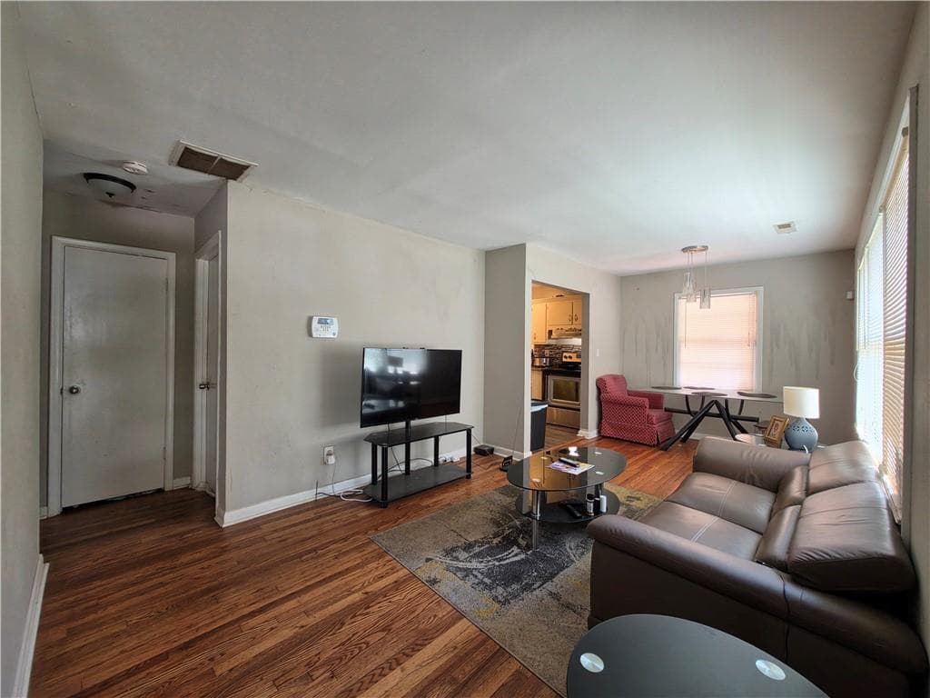 3 bedroom, 2 bathroom, 912 sq ft single family residence for sale at 846 Haven Street, Atlanta, GA 30315 — photo 1 of 6