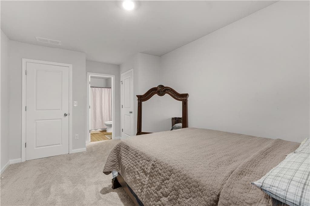 3 bedroom, 3 bathroom townhouse for rent at 11649 Mendenhall Court, Hampton, GA 30228 for $2,300 a month — photo 4
