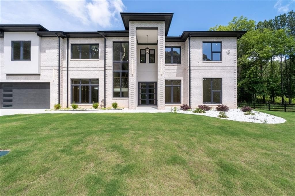 4 bedroom, 5 bathroom, 5,285 sq ft single family residence for sale at 1939 Sunny Hill Road, Lawrenceville, GA 30043 — photo 3