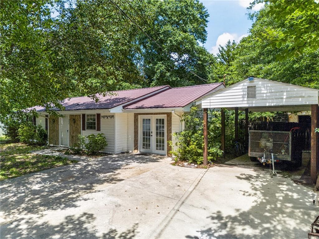 317 Stancil Drive, Toccoa, GA 30577 — most recent listing photo