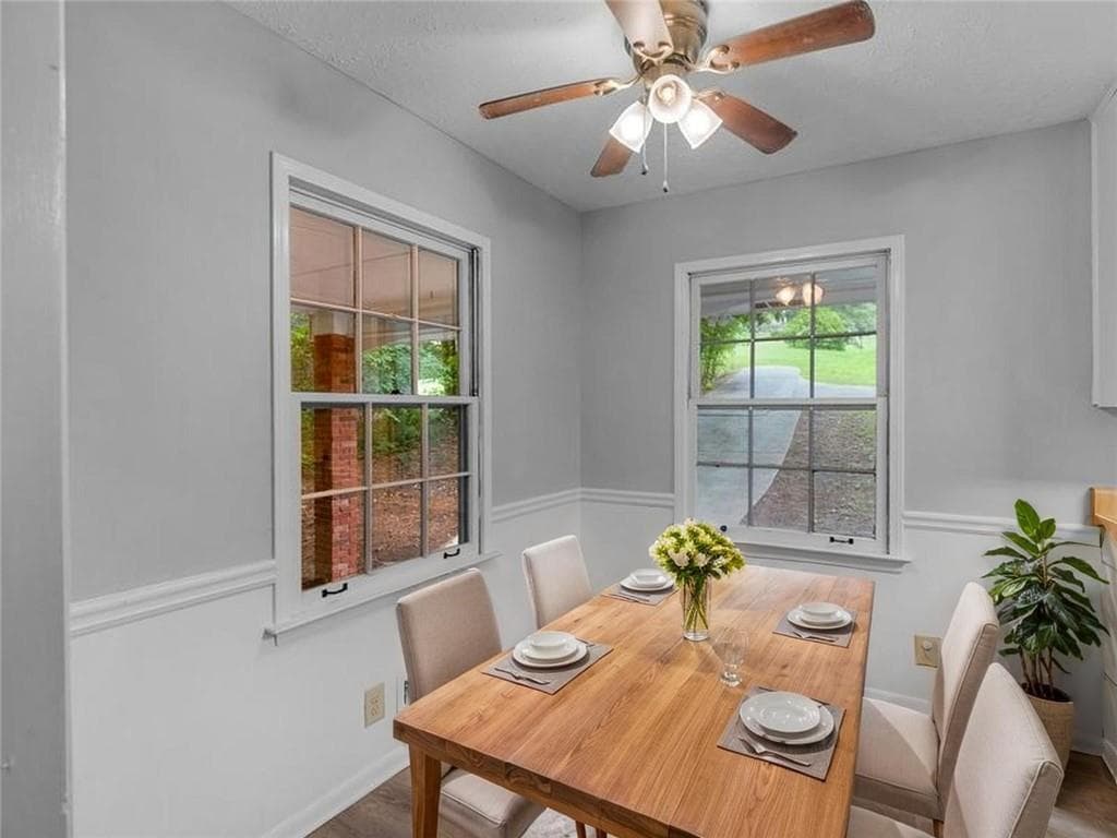 3 bedroom, 2 bathroom, 1,289 sq ft single family residence for sale at 260 Pinehurst Drive, Stockbridge, GA 30281 — photo 8