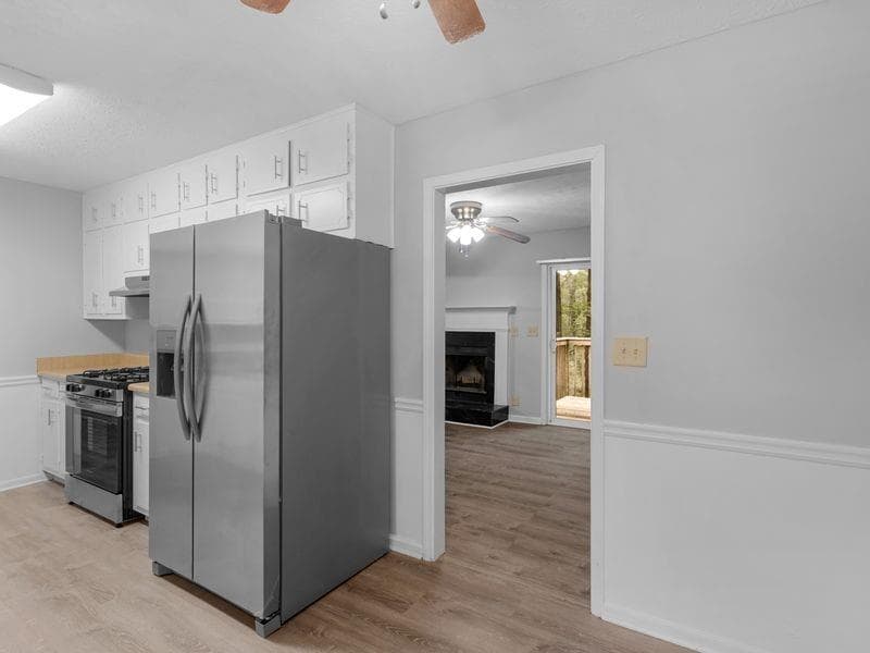 3 bedroom, 2 bathroom, 1,289 sq ft single family residence for sale at 260 Pinehurst Drive, Stockbridge, GA 30281 — photo 9