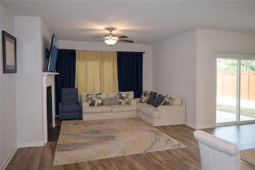 4 bedroom, 3 bathroom, 2,444 sq ft single family residence for sale at 842 Milo Bay, Loganville, GA 30052 — photo 5
