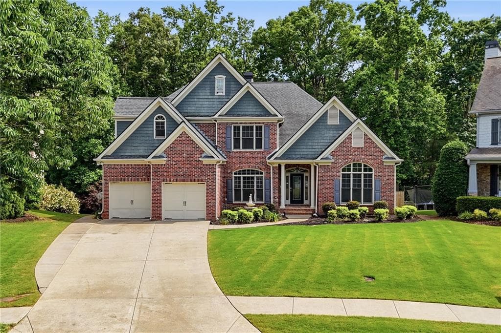 6 bedroom, 5 bathroom, 3,048 sq ft single family residence for sale at 715 Crescent Circle, Canton, GA 30115 — photo 5
