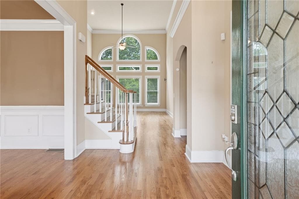 6 bedroom, 5 bathroom, 3,048 sq ft single family residence for sale at 715 Crescent Circle, Canton, GA 30115 — photo 6
