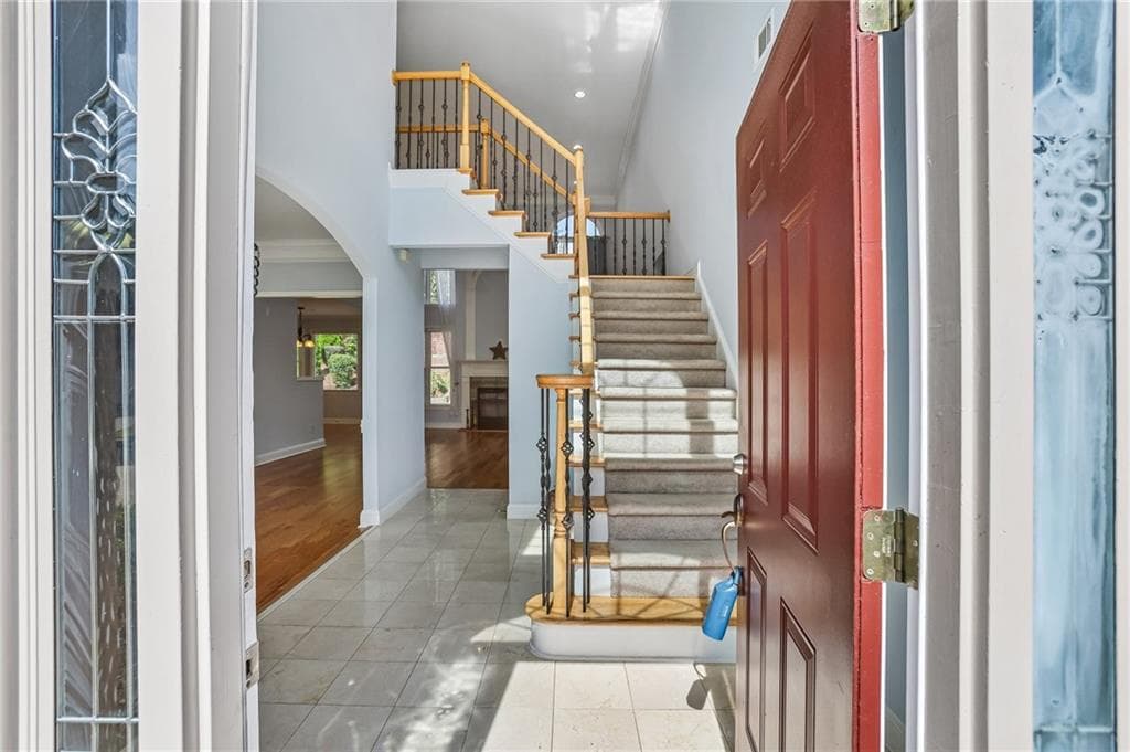 5 bedroom, 4 bathroom, 3,077 sq ft single family residence under contract at 810 Freedom Way, Cumming, GA 30040 — photo 10