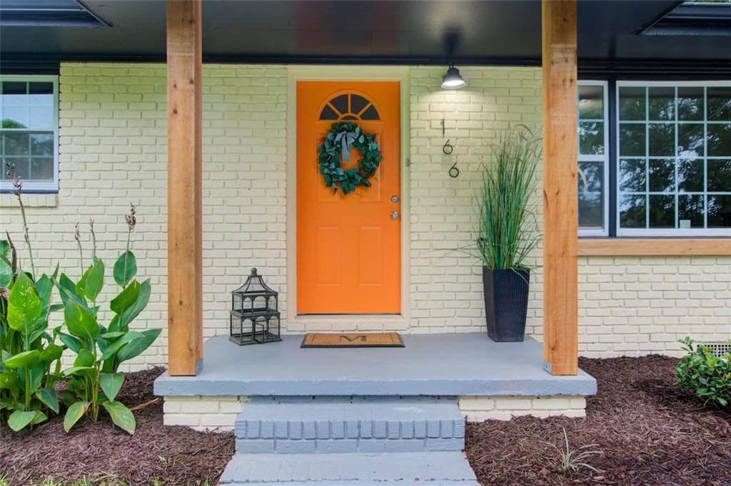 3 bedroom, 2 bathroom, 1,200 sq ft single family residence sold at 166 Zelma Street, Marietta, GA 30060
