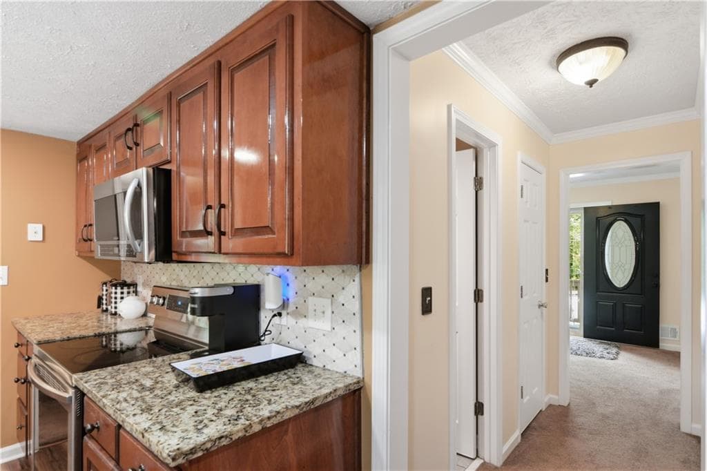 4 bedroom, 3 bathroom, 2,320 sq ft single family residence for sale at 7461 Page Court, Jonesboro, GA 30236 — photo 7