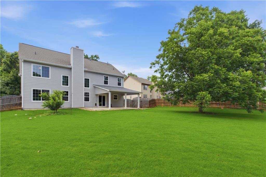 4 bedroom, 3 bathroom, 2,620 sq ft single family residence under contract at 1060 Forest Creek Drive, Canton, GA 30115 — photo 9