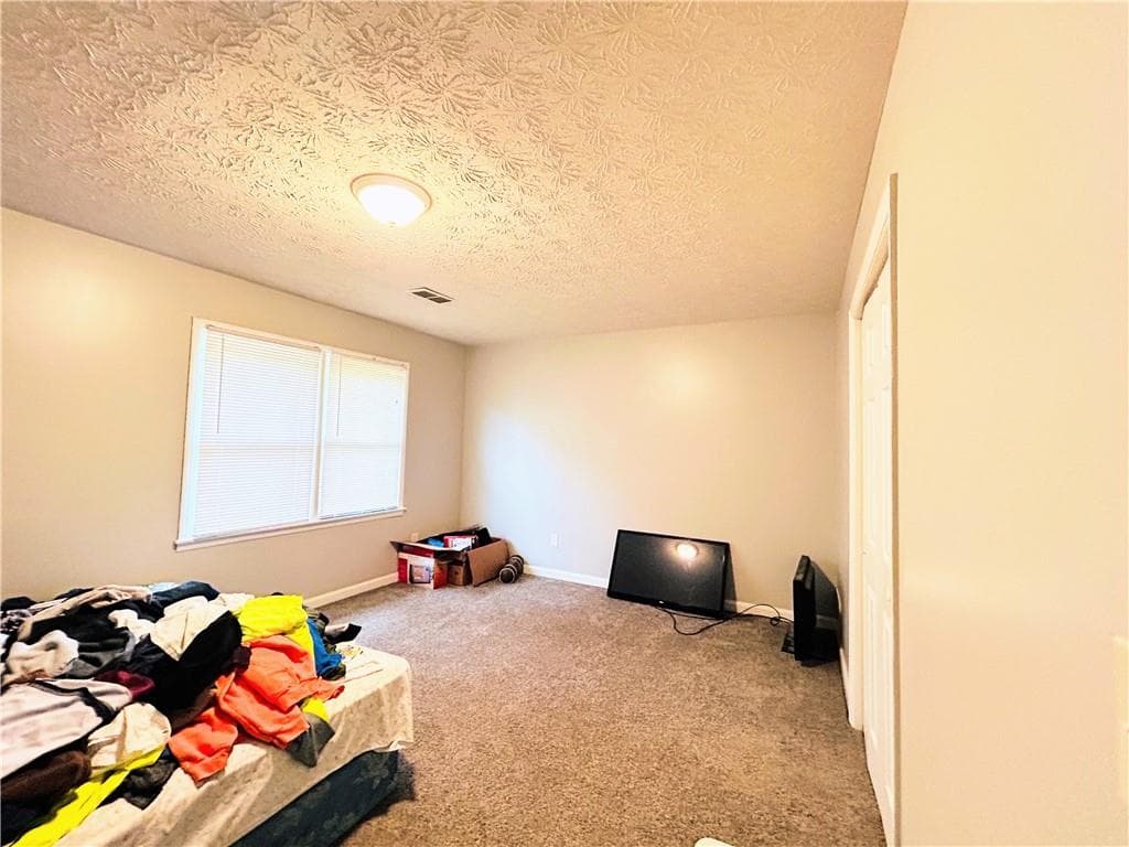 3 bedroom, 2 bathroom, 1,160 sq ft townhouse under contract at 1140 Forest Villa Drive, Conyers, GA 30012 — photo 5