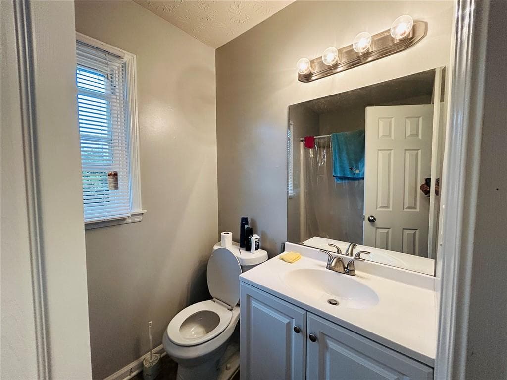 3 bedroom, 2 bathroom, 1,160 sq ft townhouse under contract at 1140 Forest Villa Drive, Conyers, GA 30012 — photo 9
