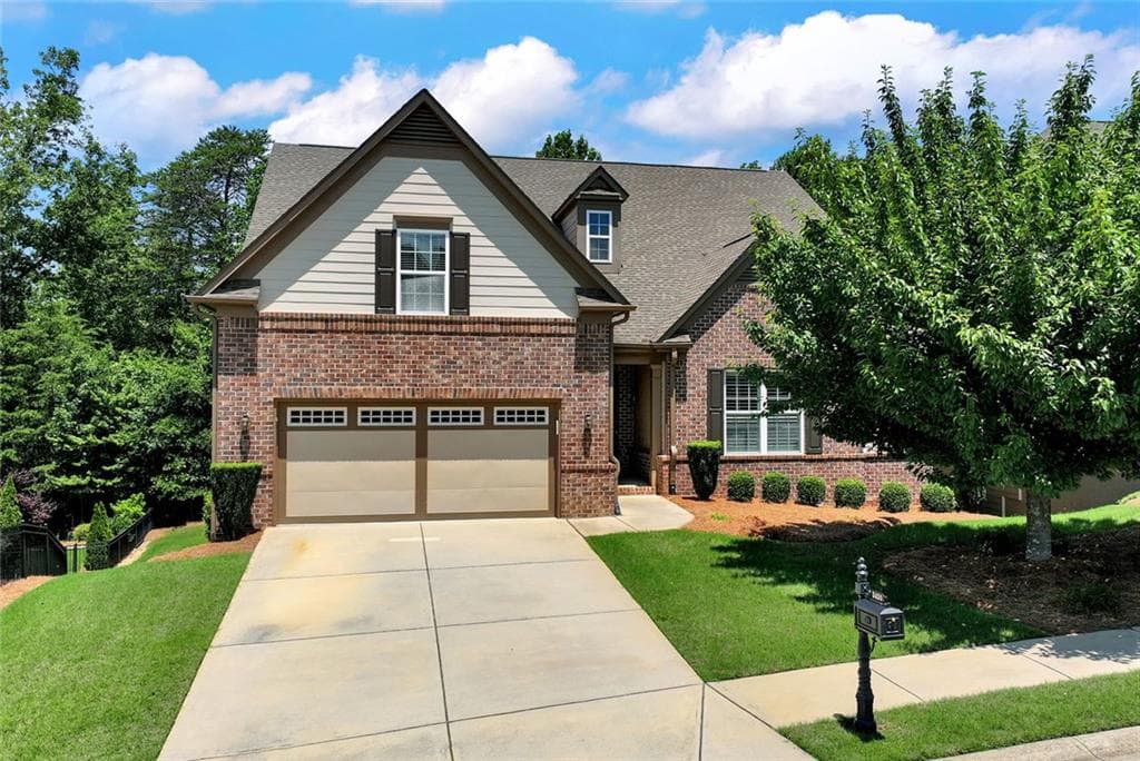 4 bedroom, 4 bathroom, 4,064 sq ft single family residence under contract at 3450 Locust Cove Road, Gainesville, GA 30504 — photo 2