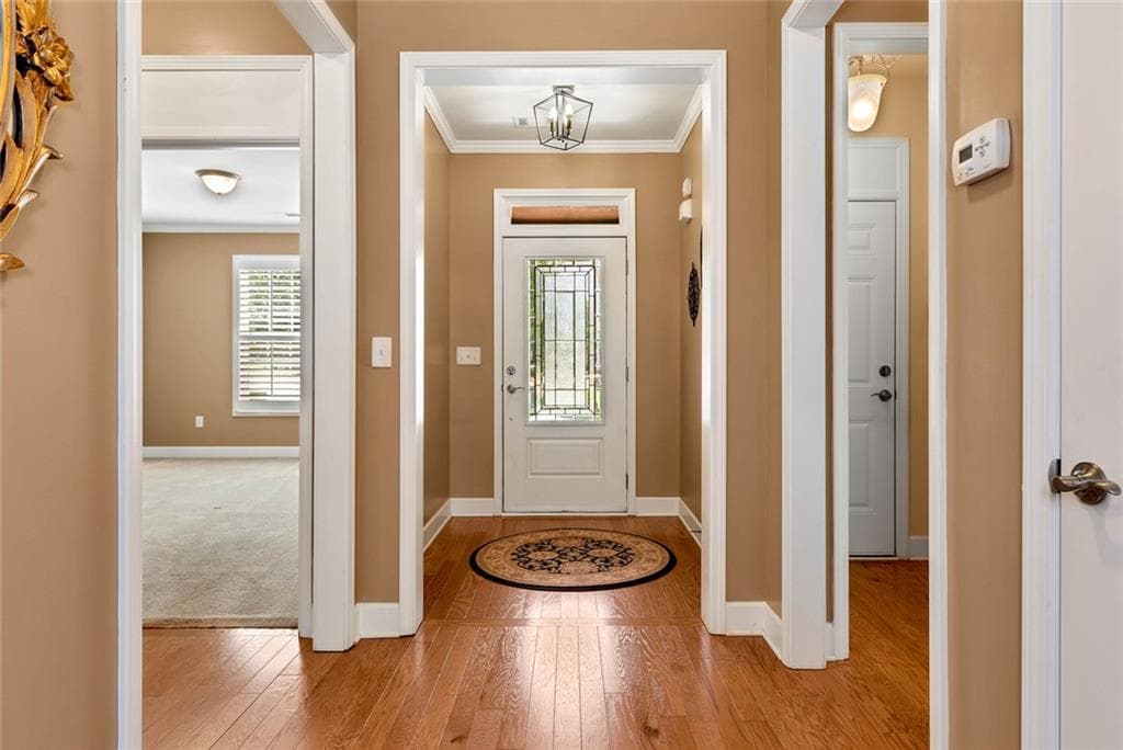 4 bedroom, 4 bathroom, 4,064 sq ft single family residence under contract at 3450 Locust Cove Road, Gainesville, GA 30504 — photo 4