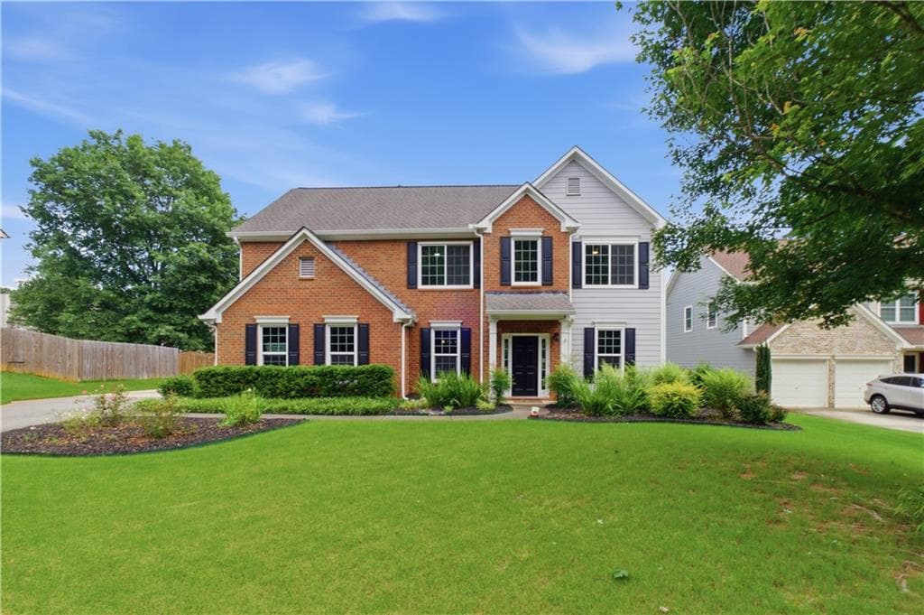 4 bedroom, 3 bathroom, 2,620 sq ft single family residence under contract at 1060 Forest Creek Drive, Canton, GA 30115