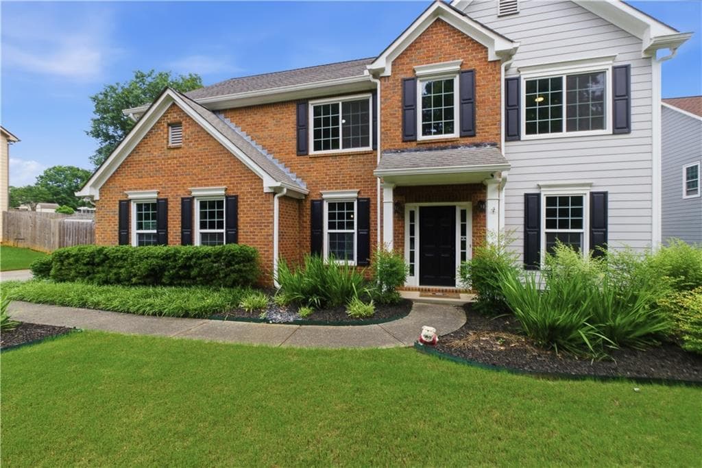 4 bedroom, 3 bathroom, 2,620 sq ft single family residence under contract at 1060 Forest Creek Drive, Canton, GA 30115 — photo 6