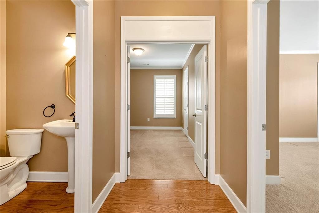 4 bedroom, 4 bathroom, 4,064 sq ft single family residence under contract at 3450 Locust Cove Road, Gainesville, GA 30504 — photo 6