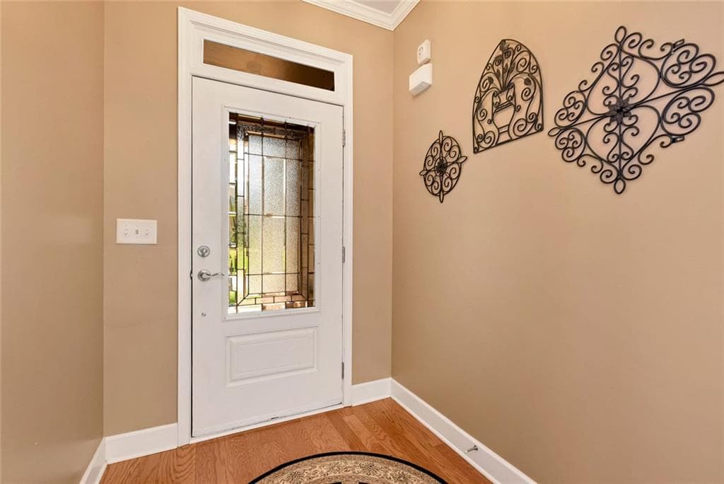 4 bedroom, 4 bathroom, 4,064 sq ft single family residence under contract at 3450 Locust Cove Road, Gainesville, GA 30504 — photo 5