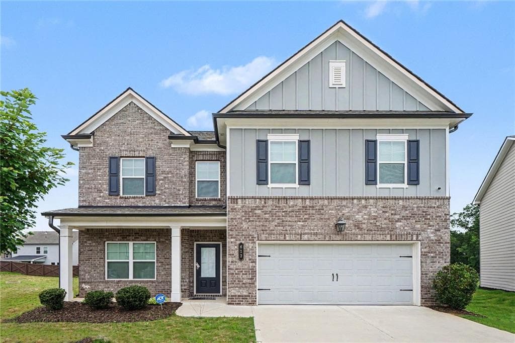4 bedroom, 3 bathroom, 2,578 sq ft single family residence for sale at 612 Auburn Crossing Drive, Auburn, GA 30011 — photo 5