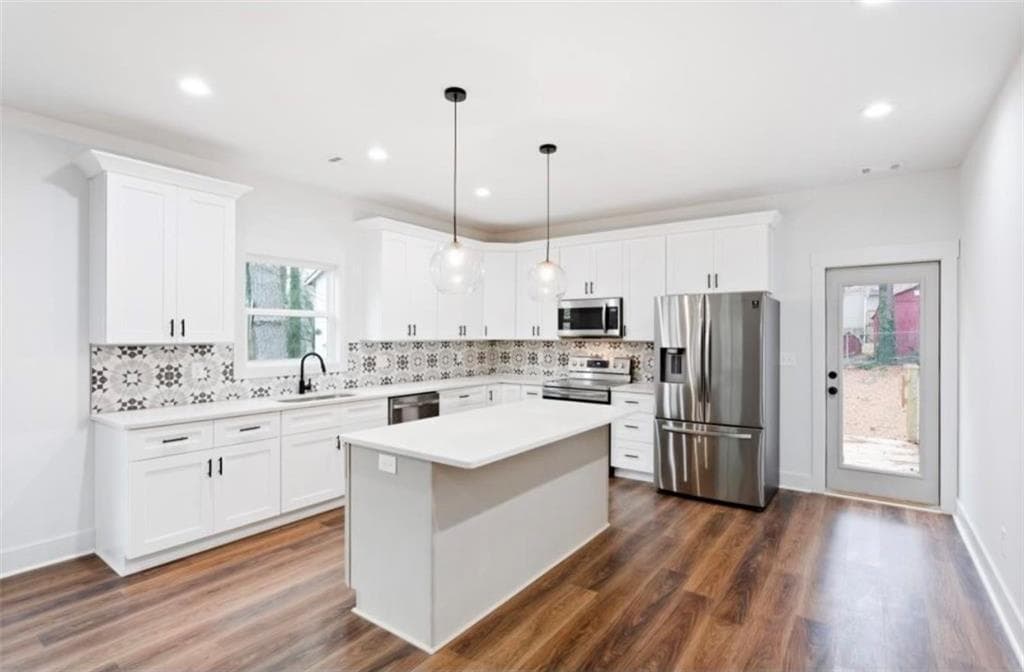 3 bedroom, 3 bathroom single family residence for rent at 2932 Palm Drive, Atlanta, GA 30344 for $2,850 a month — photo 4