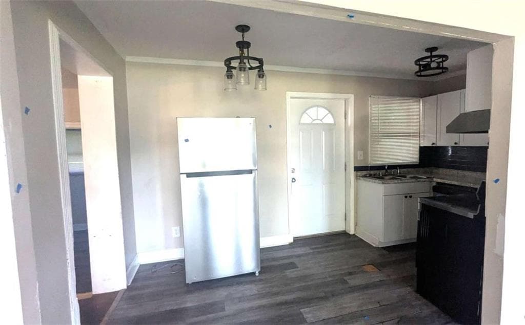 3 bedroom, 1 bathroom, 1,188 sq ft single family residence for sale at 53 Lincoln Road, Mcdonough, GA 30253 — photo 3