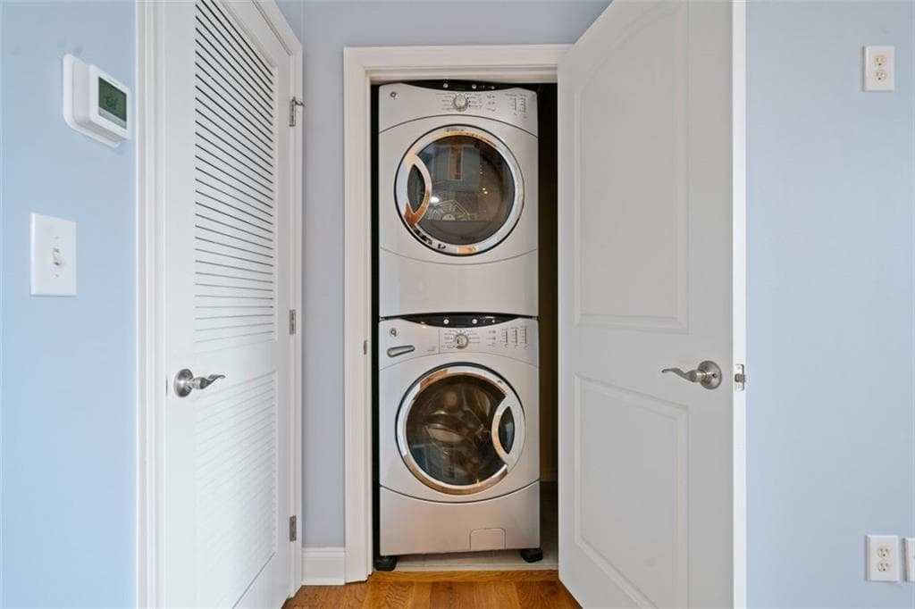 2 bedroom, 2 bathroom, 827 sq ft condominium for sale at 140 Alden Avenue 201, Atlanta, GA 30309 — photo 7