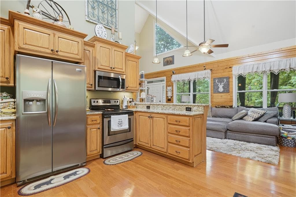 2 bedroom, 2 bathroom, 2,120 sq ft single family residence for sale at 210 Morse Elm Loop, Waleska, GA 30183 — photo 9