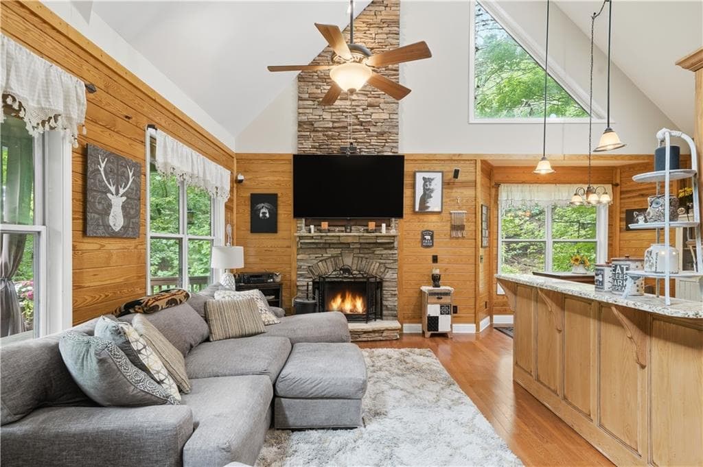 2 bedroom, 2 bathroom, 2,120 sq ft single family residence for sale at 210 Morse Elm Loop, Waleska, GA 30183 — photo 6