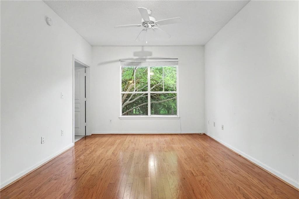 1 bedroom, 1 bathroom, 648 sq ft condominium under contract at 10 Perimeter Summit Boulevard 4213, Atlanta, GA 30319 — photo 8