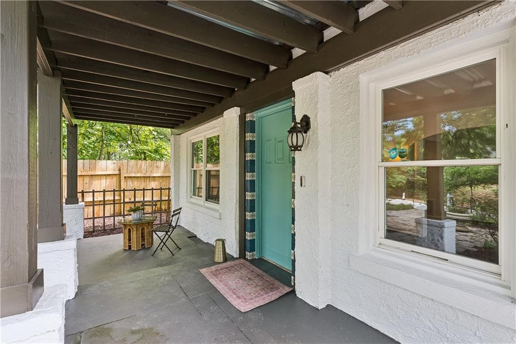 2 bedroom, 1 bathroom, 1,266 sq ft single family residence under contract at 1125 United Avenue, Atlanta, GA 30316 — photo 2