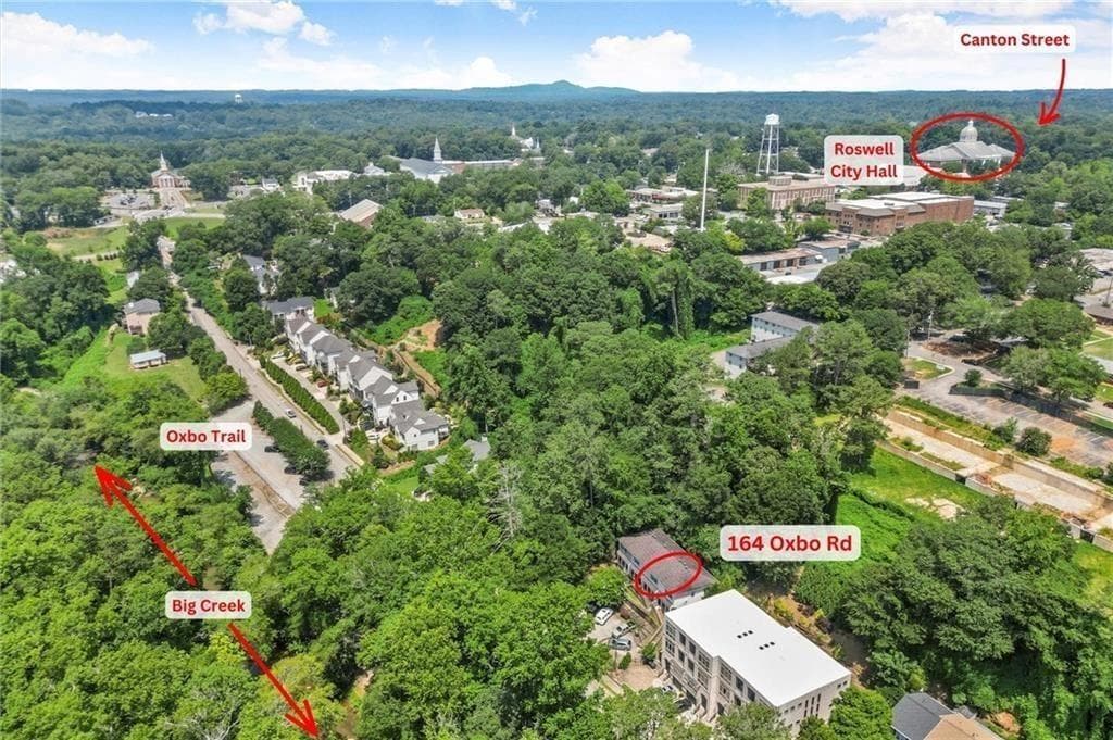 2 bedroom, 2 bathroom, 1,254 sq ft townhouse for sale at 164 Oxbo Road, Roswell, GA 30075 — photo 2