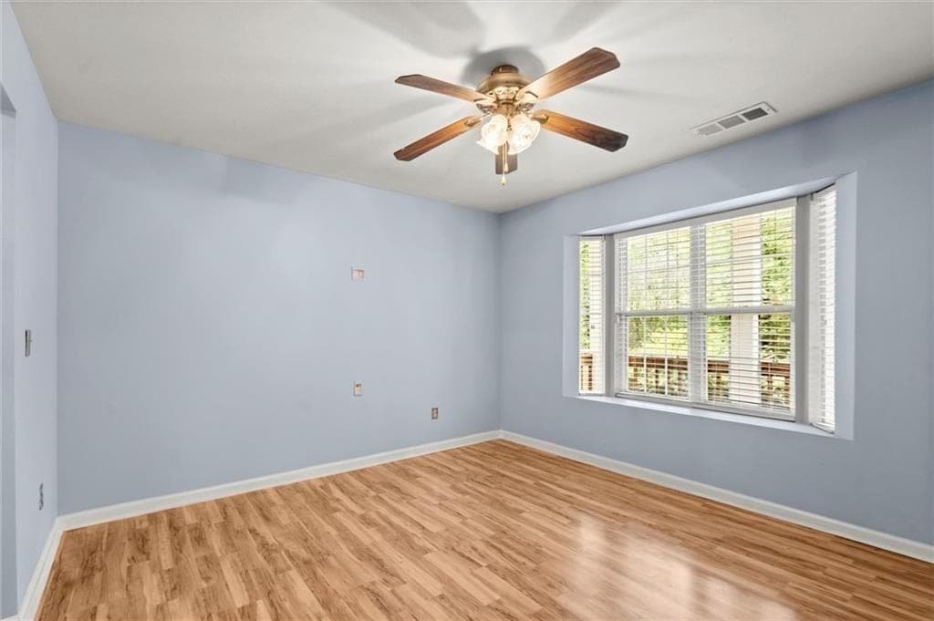 2 bedroom, 2 bathroom, 1,254 sq ft townhouse for sale at 164 Oxbo Road, Roswell, GA 30075 — photo 9