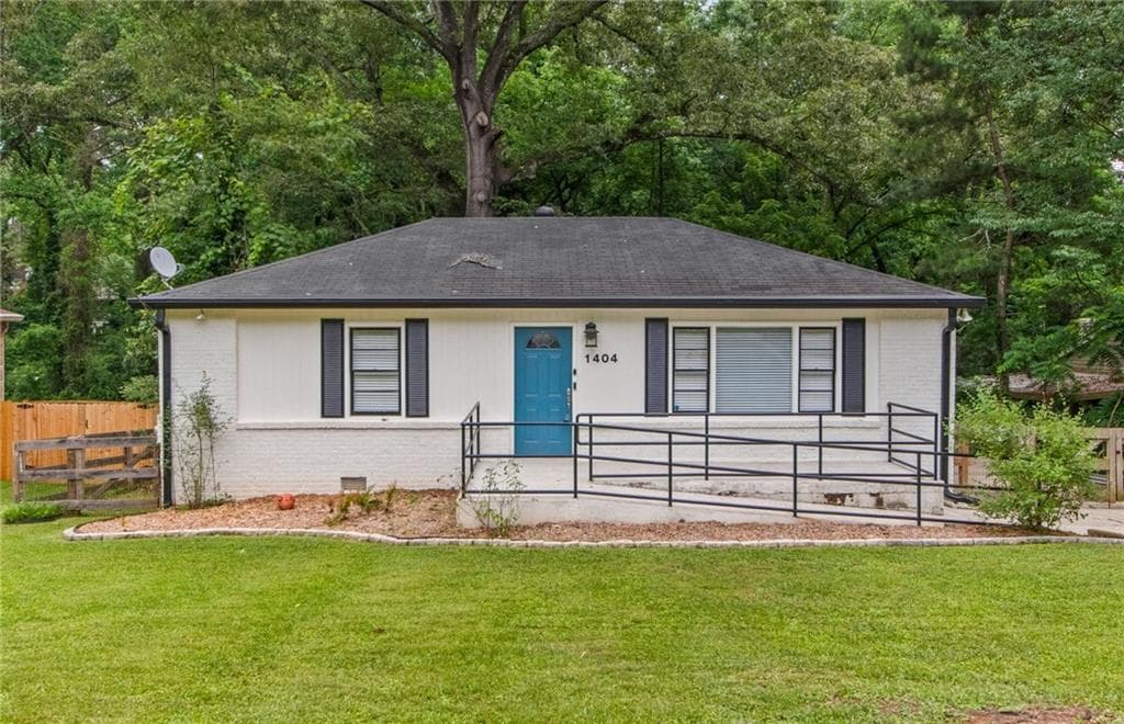 2 bedroom, 1 bathroom, 936 sq ft single family residence under contract at 1404 Cobb Branch Drive, Decatur, GA 30032