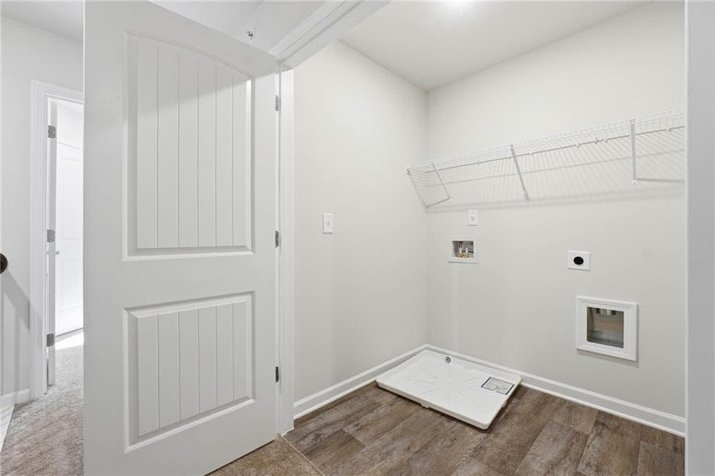 3 bedroom, 3 bathroom, 1,598 sq ft townhouse under contract at 8337 Columbia Court, Palmetto, GA 30268 — photo 9