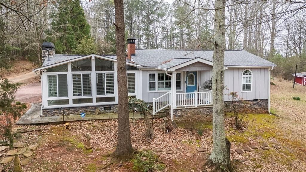 3 bedroom, 2 bathroom, 1,320 sq ft single family residence sold at 3819 Mason Creek Road, Winston, GA 30187
