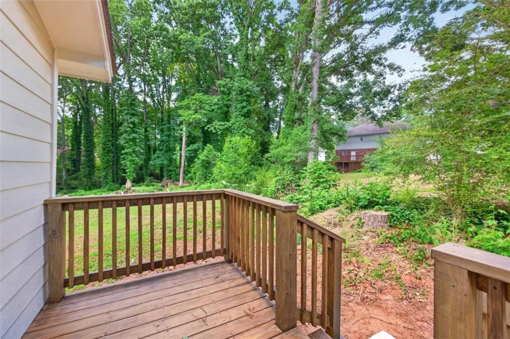 3 bedroom, 1 bathroom, 840 sq ft single family residence for sale at 136 Nowell Street, Monroe, GA 30655 — photo 4