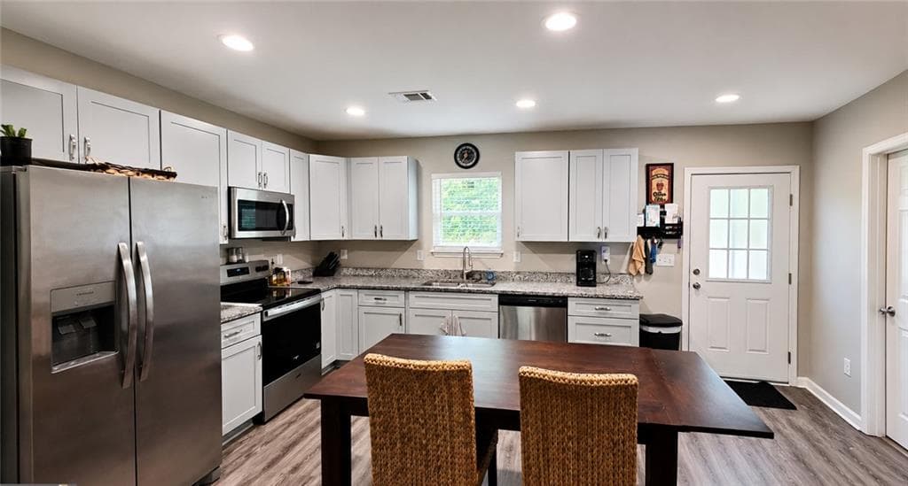 3 bedroom, 2 bathroom, 1,363 sq ft single family residence for sale at 2956 Westmoreland Road, Cleveland, GA 30528 — photo 6