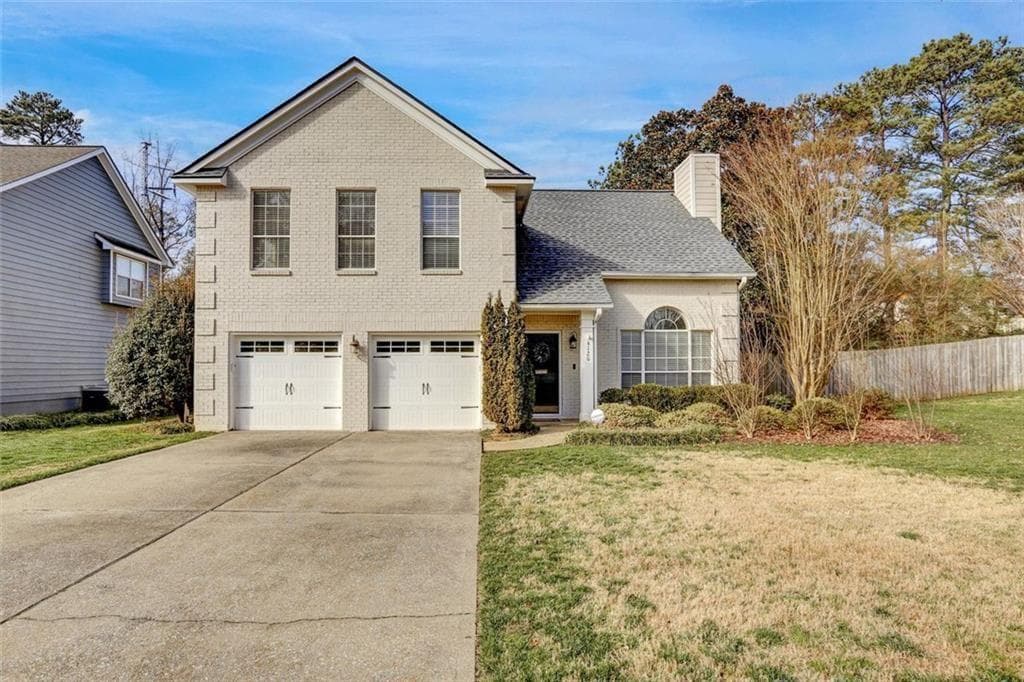 3 bedroom, 3 bathroom, 1,395 sq ft single family residence under contract at 4120 Pineset Drive, Alpharetta, GA 30022 — photo 2