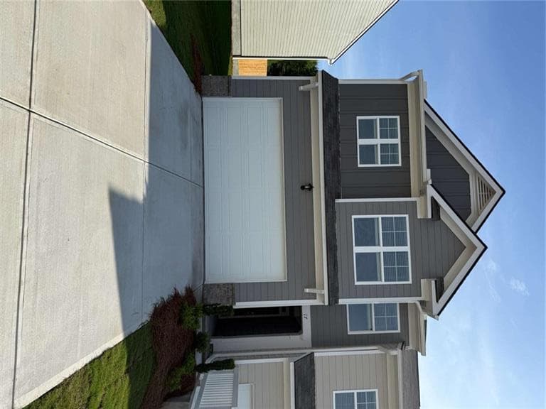 4 bedroom, 3 bathroom, 1,877 sq ft townhouse for rent at 17 Rustin Ridge, Dahlonega, GA 30533 for $2,600 a month — photo 1 of 20
