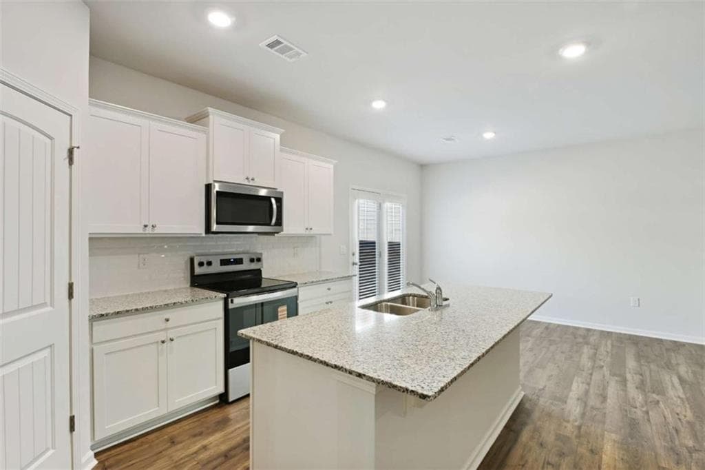 4 bedroom, 3 bathroom, 1,877 sq ft townhouse for rent at 17 Rustin Ridge, Dahlonega, GA 30533 for $2,600 a month — photo 7
