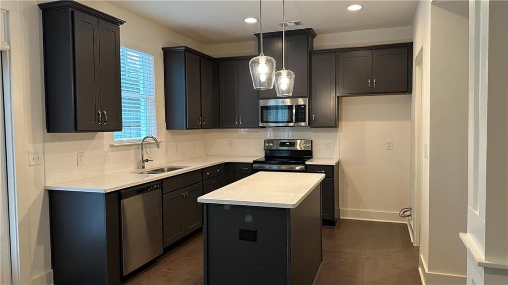 3 bedroom, 3 bathroom, 1,818 sq ft townhouse for rent at 263 Auburn Valley Way, Auburn, GA 30011 for $2,000 a month — photo 9